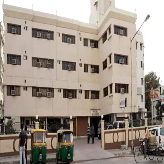 Hotel Maruti, Ahmedabad