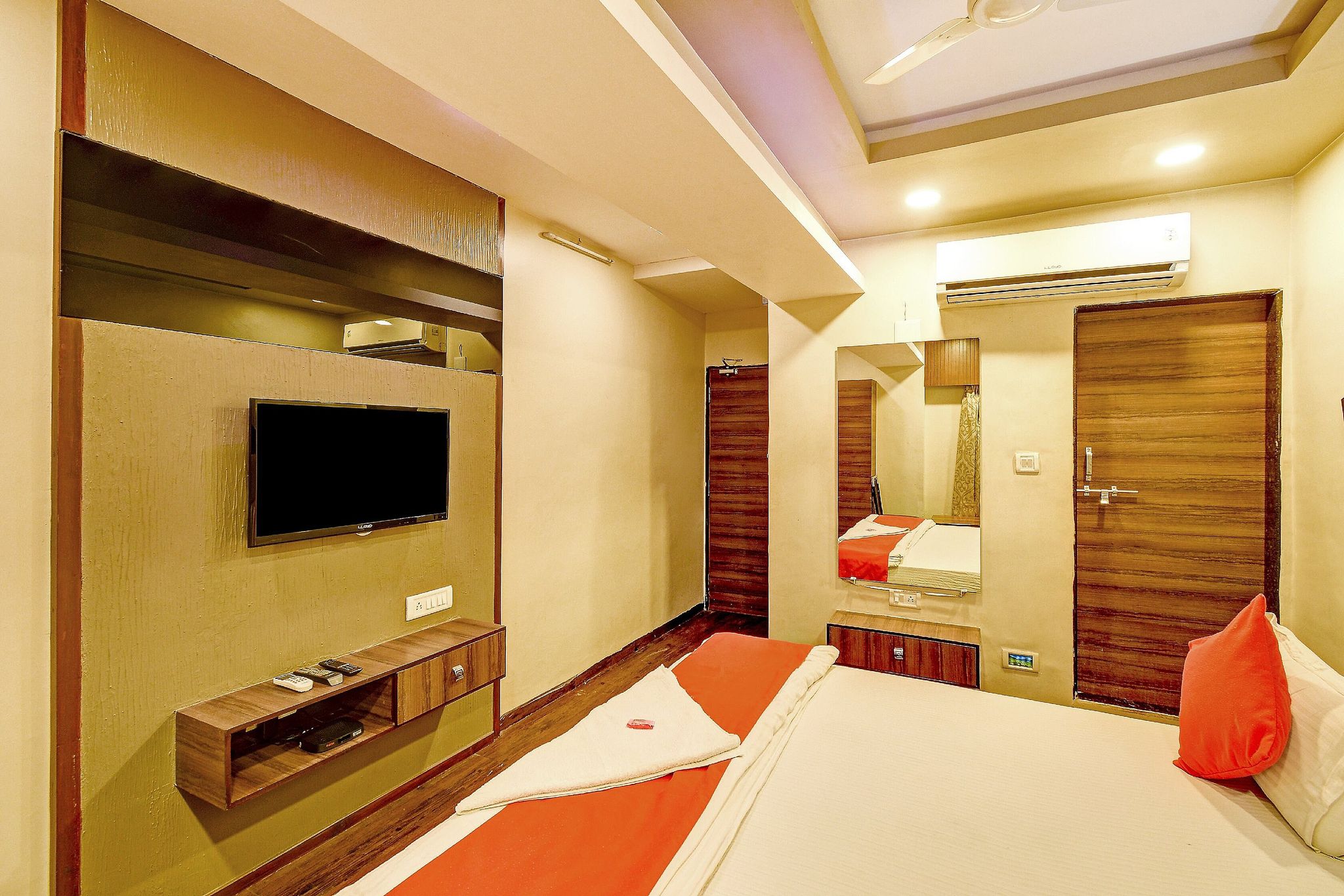 undefined HOTEL ANJANI INN 9