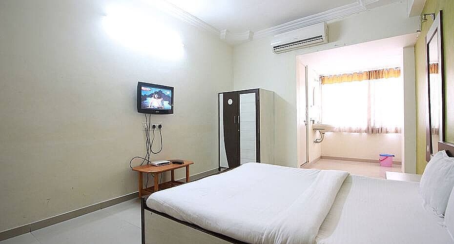 Super Deluxe Bedroom