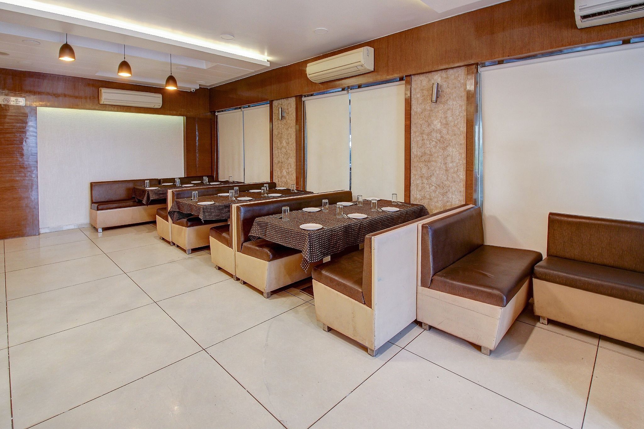 undefined Hotel Safar Palace & Guest House 9