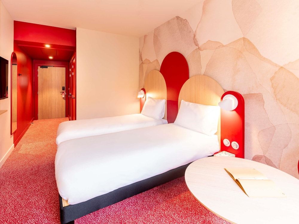 ibis Styles Strasbourg Centre République Standard Room, 2 Twin Beds