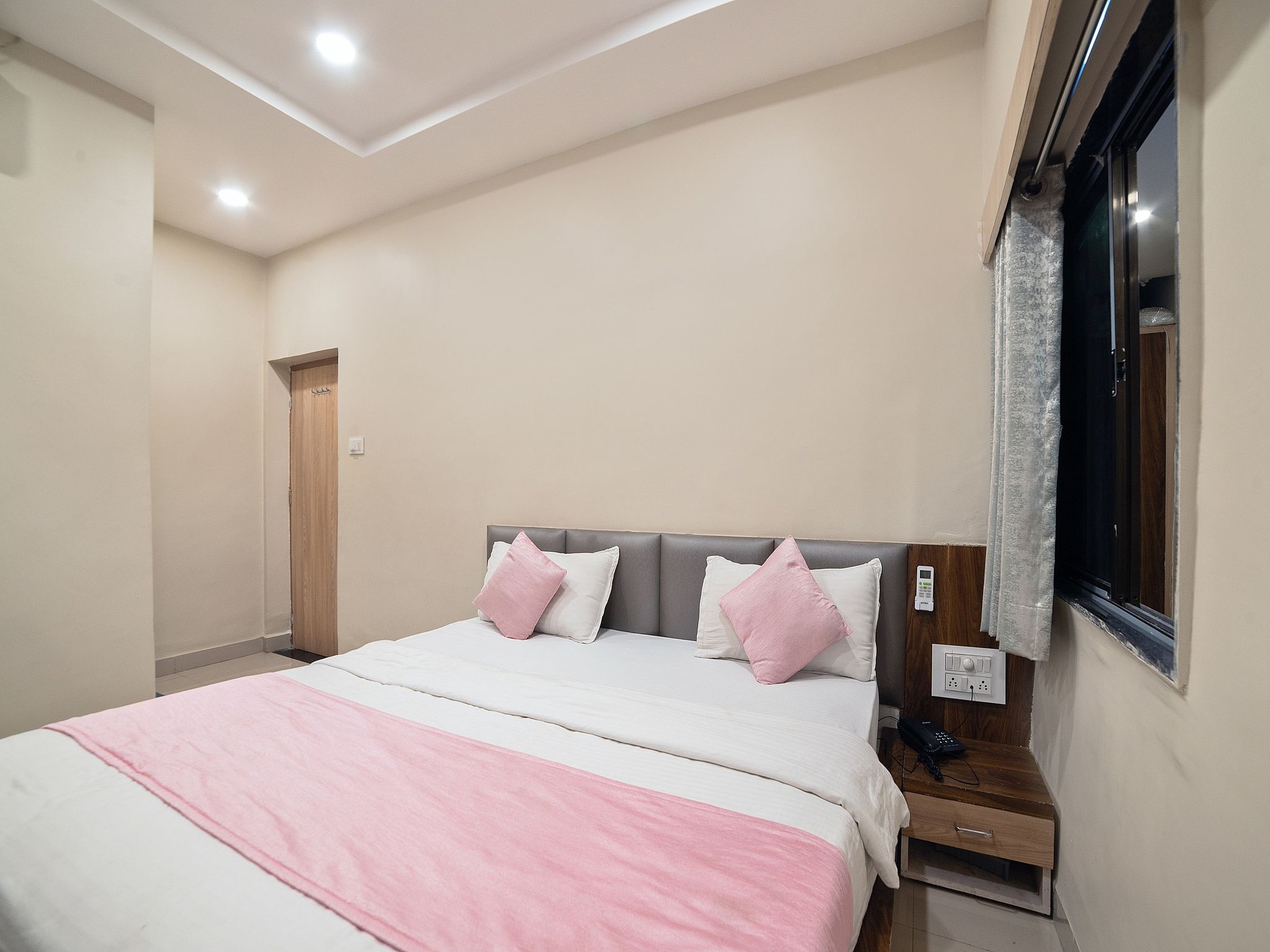 Suite Room