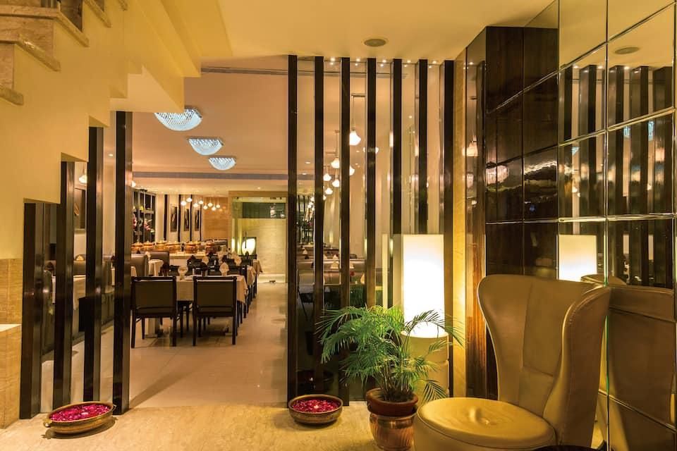 undefined Hotel Embassy 7