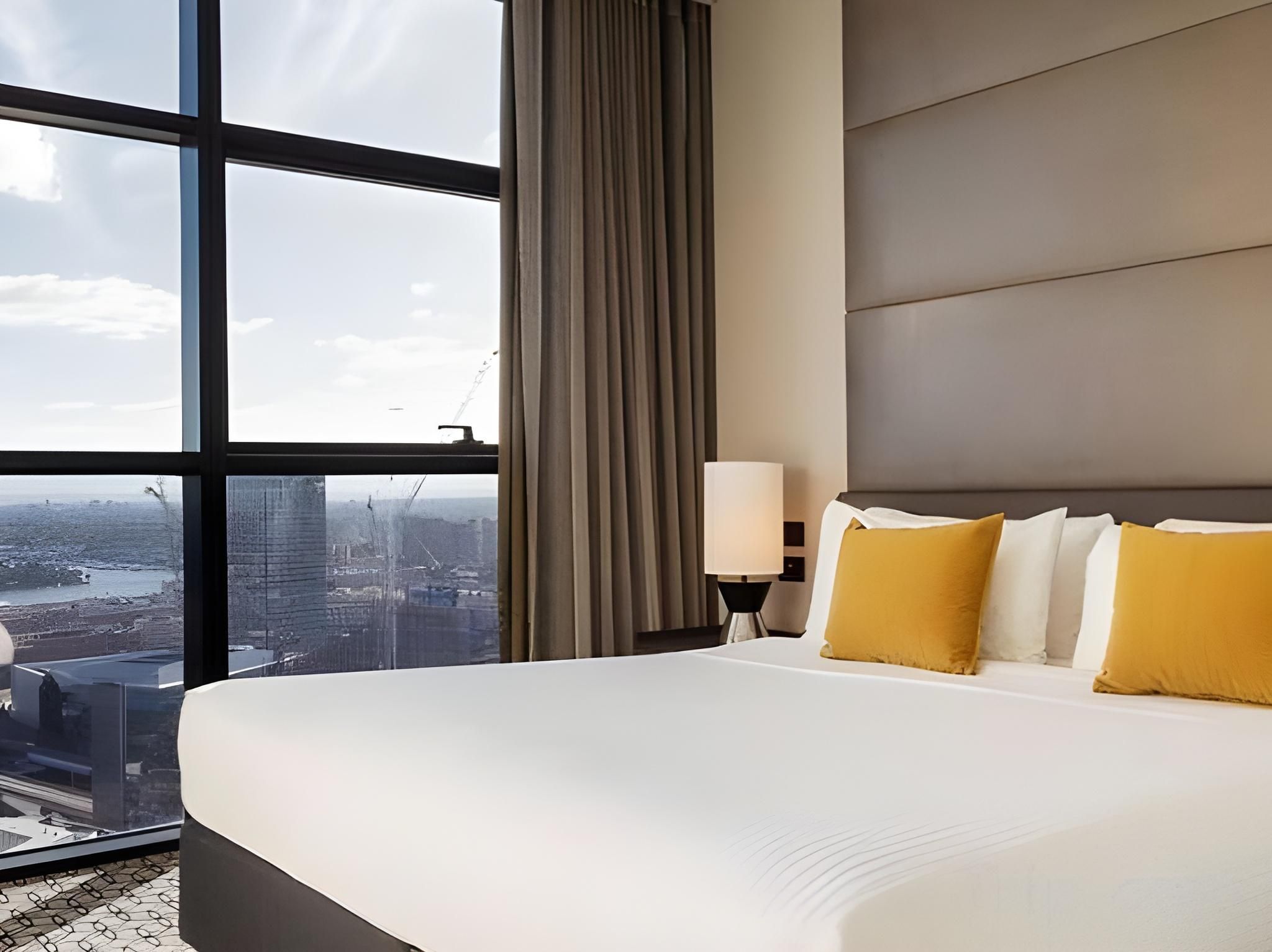 undefined Fraser Suites Sydney 10