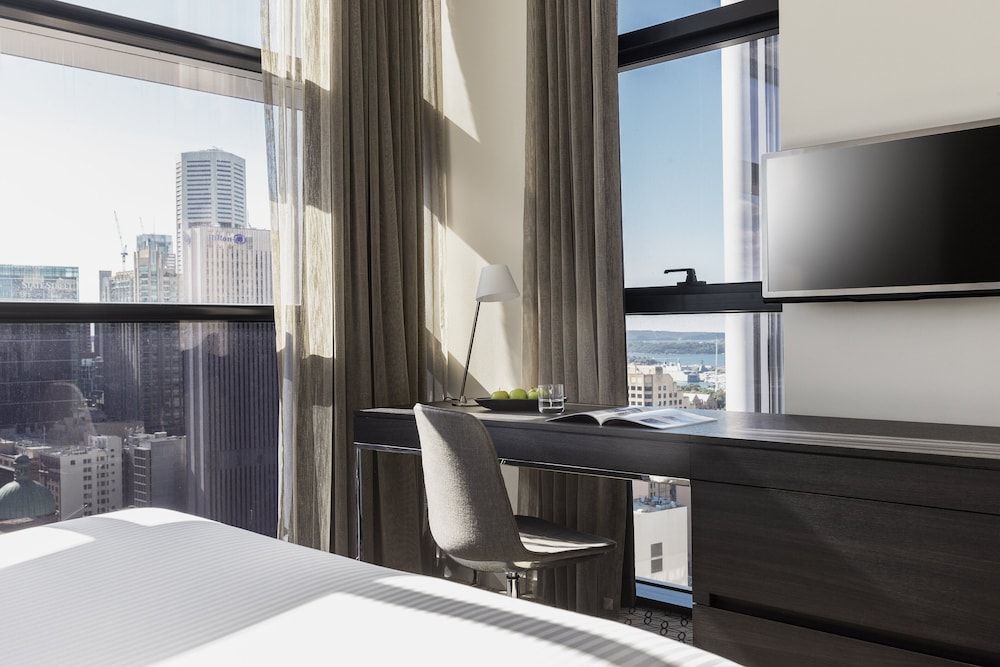 undefined Fraser Suites Sydney 9