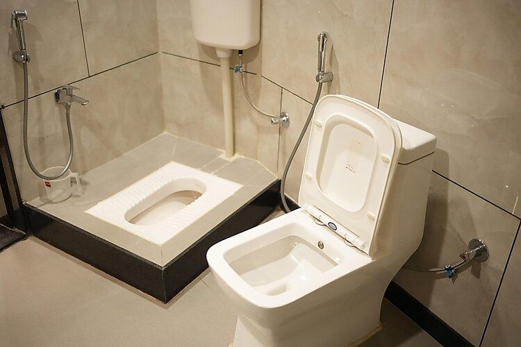 Supper Deluxe Eight Bed Room