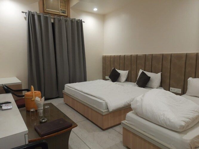 Super Deluxe Triple Bedroom with balcony