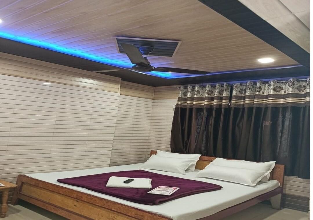 undefined Hotel Raahat Palace 8