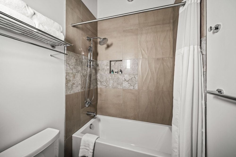 Sunriver Resort Room, 2 Double Beds 7