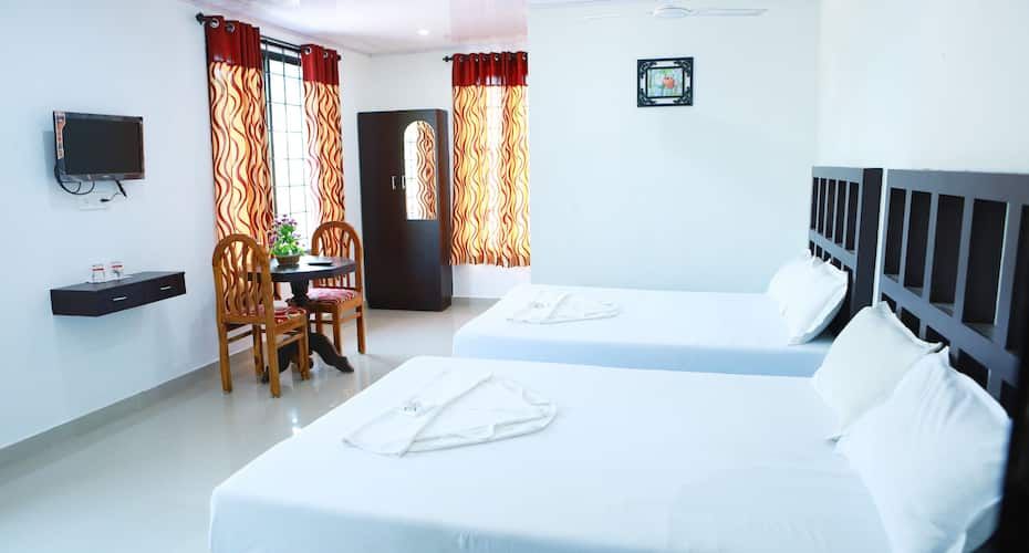 Deluxe Double Bedroom