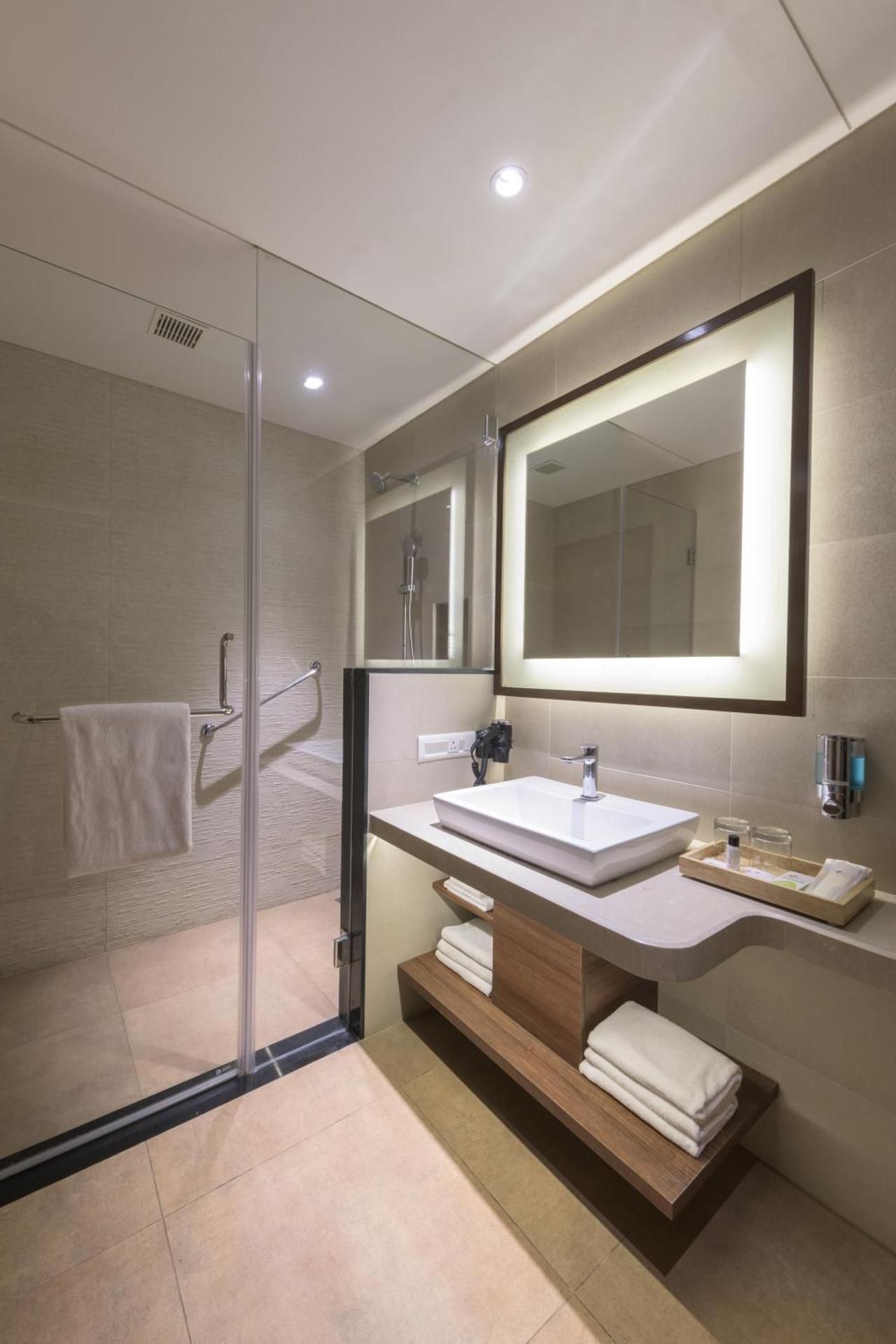 Club Mahindra Ashtamudi Superior Room Ashtamudi  9