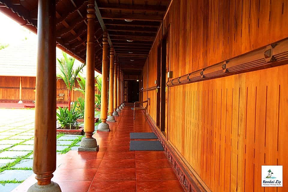 Corridor
