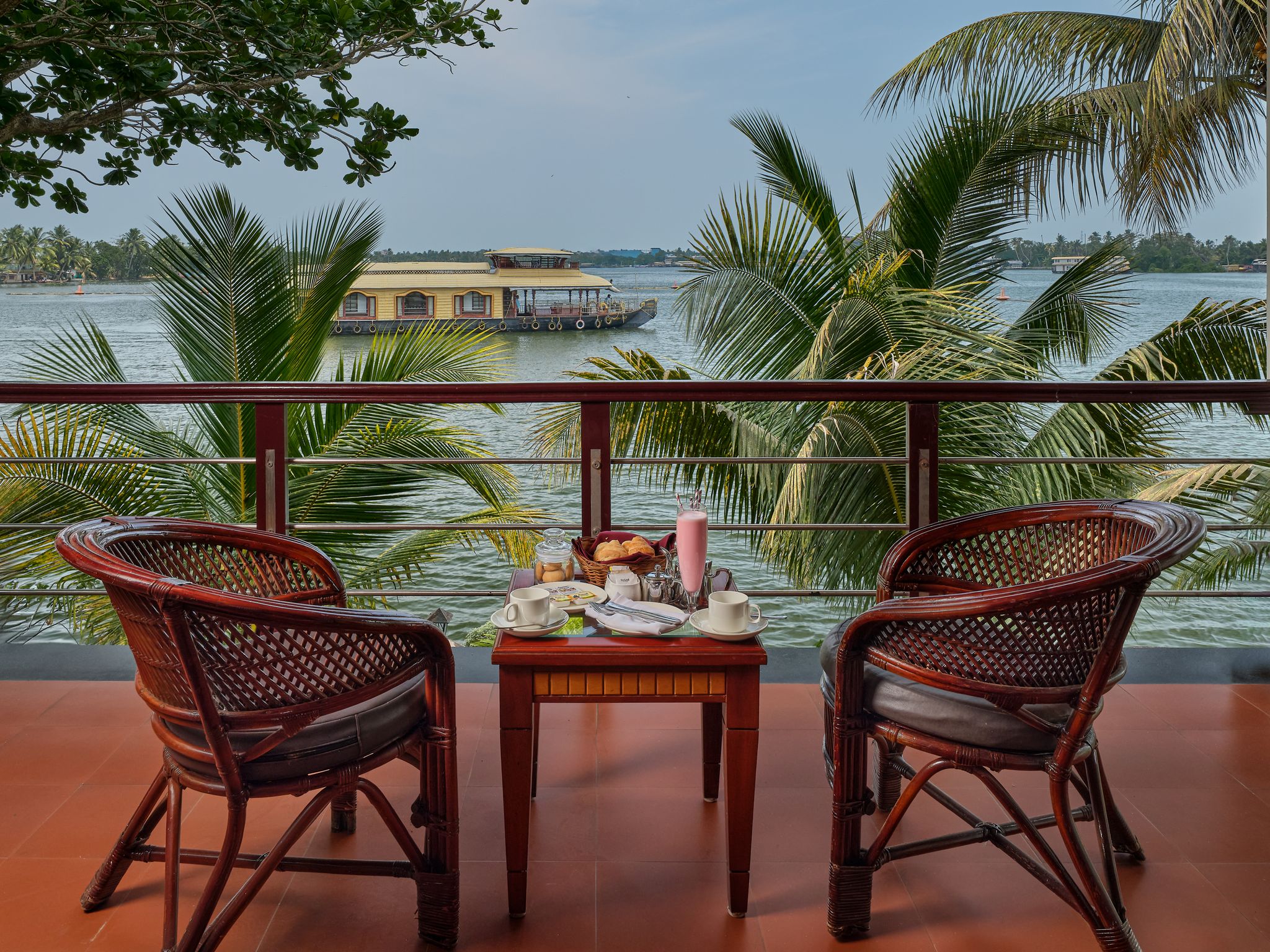 Sterling Lake Palace Alleppey Lake View Suite with Balcony 7