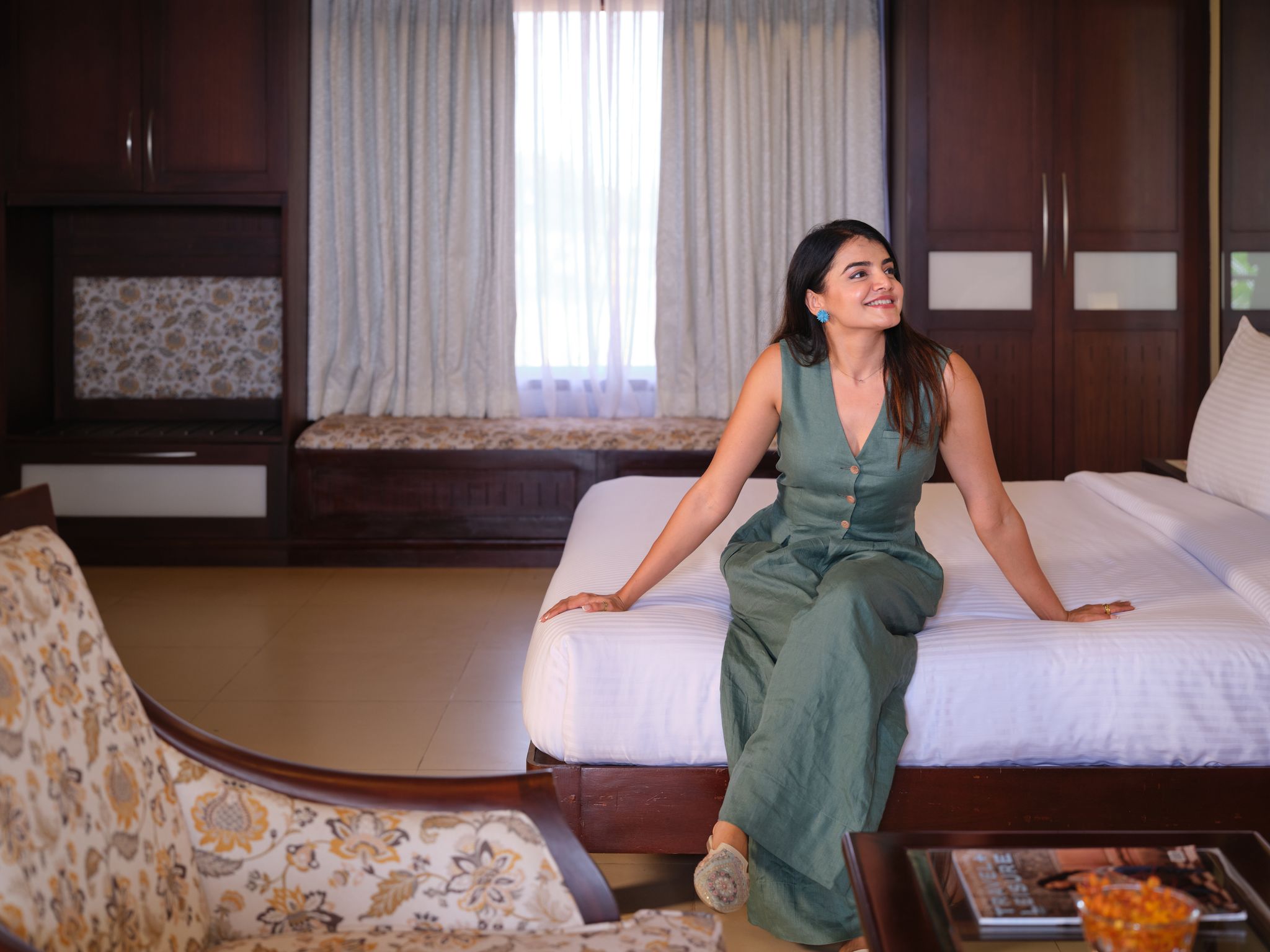 Sterling Lake Palace Alleppey Lake View Suite with Balcony 6
