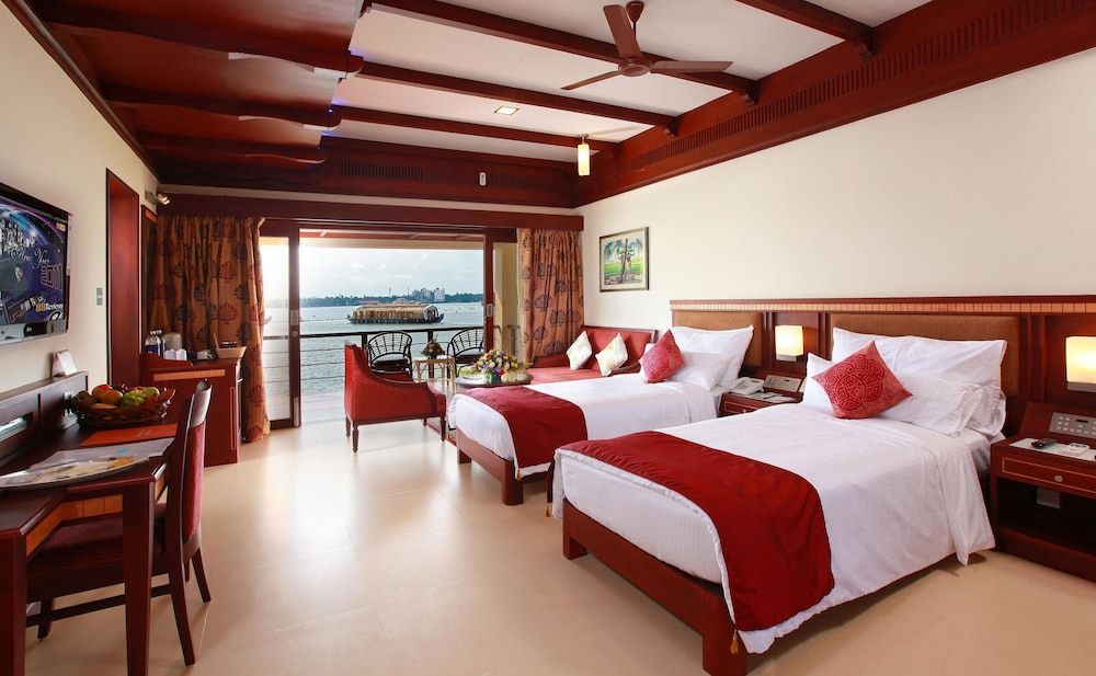 Lake View Premium