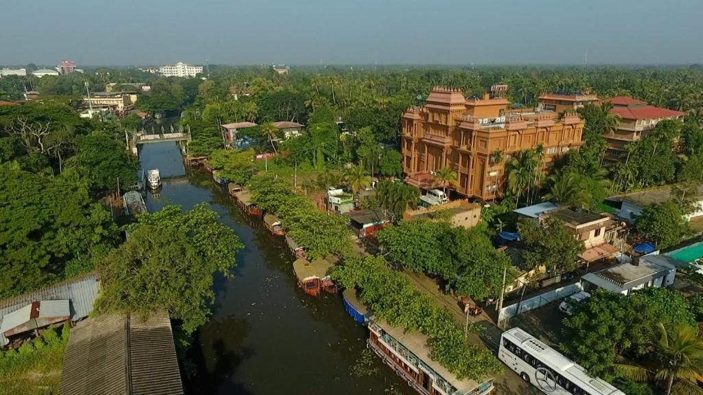undefined Haveli Backwater Resort 2