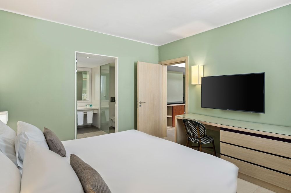 Sport Club by Isrotel Collection Mondial Family Room 3