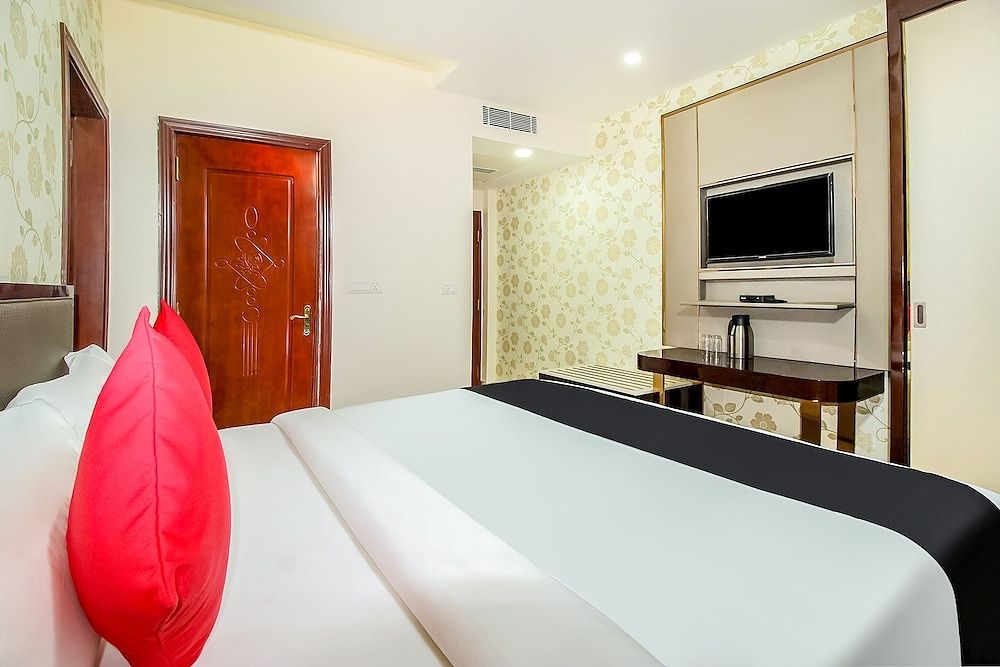 Hotel Naveen Continental