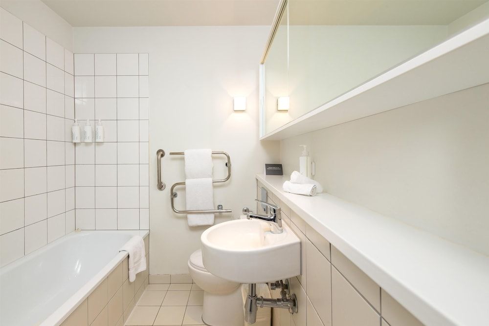 Auckland Harbour Suites Apartment, 2 Bedrooms 13