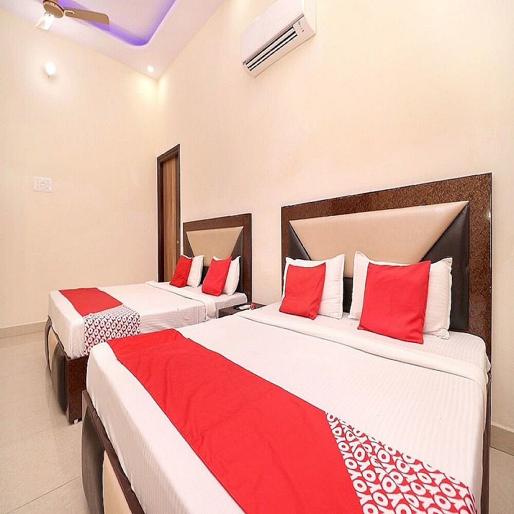 undefined Hotel Sitara Niwas 7