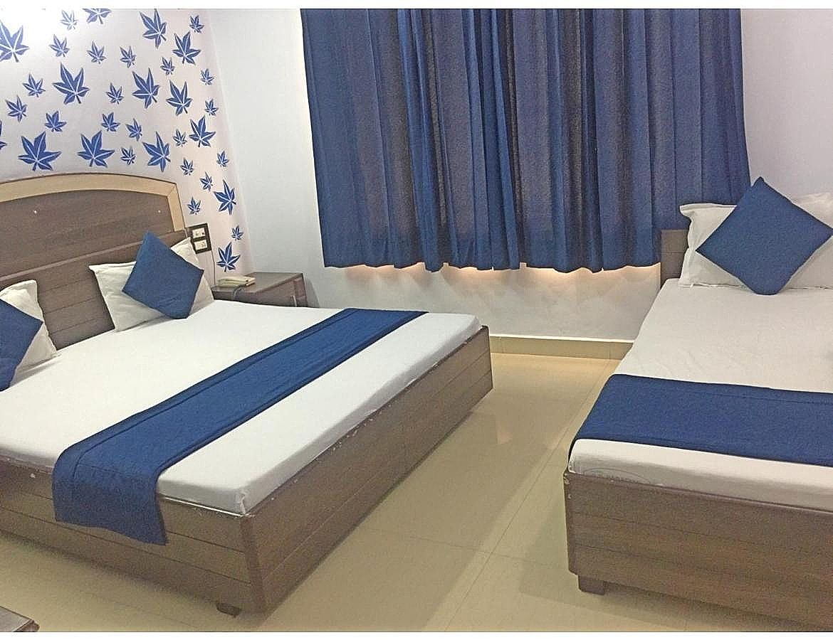 Triple Bed Room