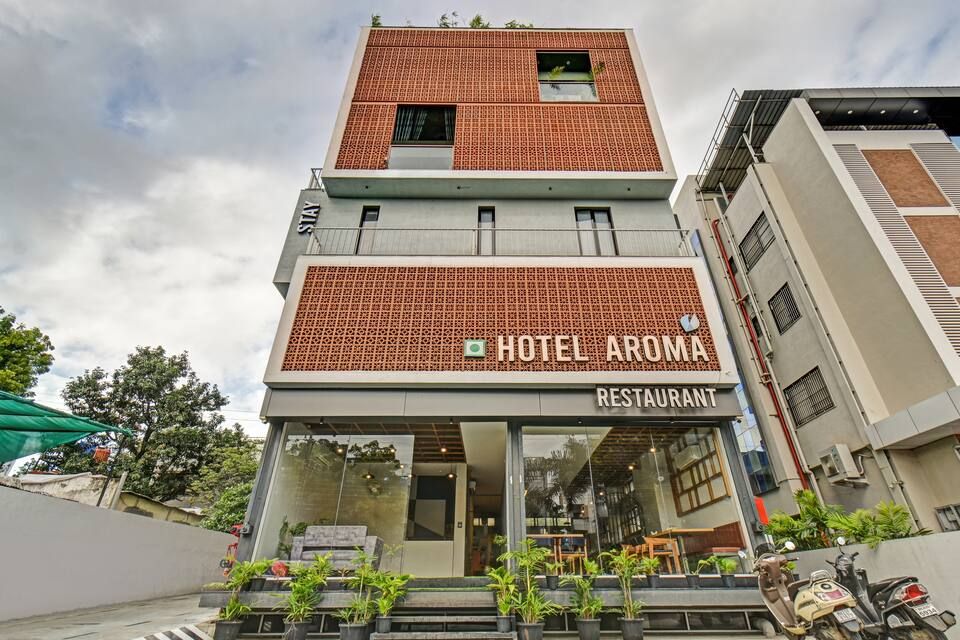 undefined Treebo Aroma Executive