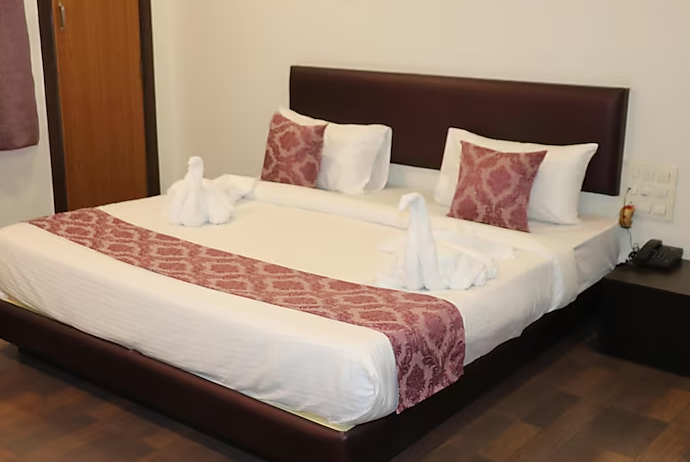 Hotel Kailas Residency (Managed By Knight Hotels) Royal Room 2