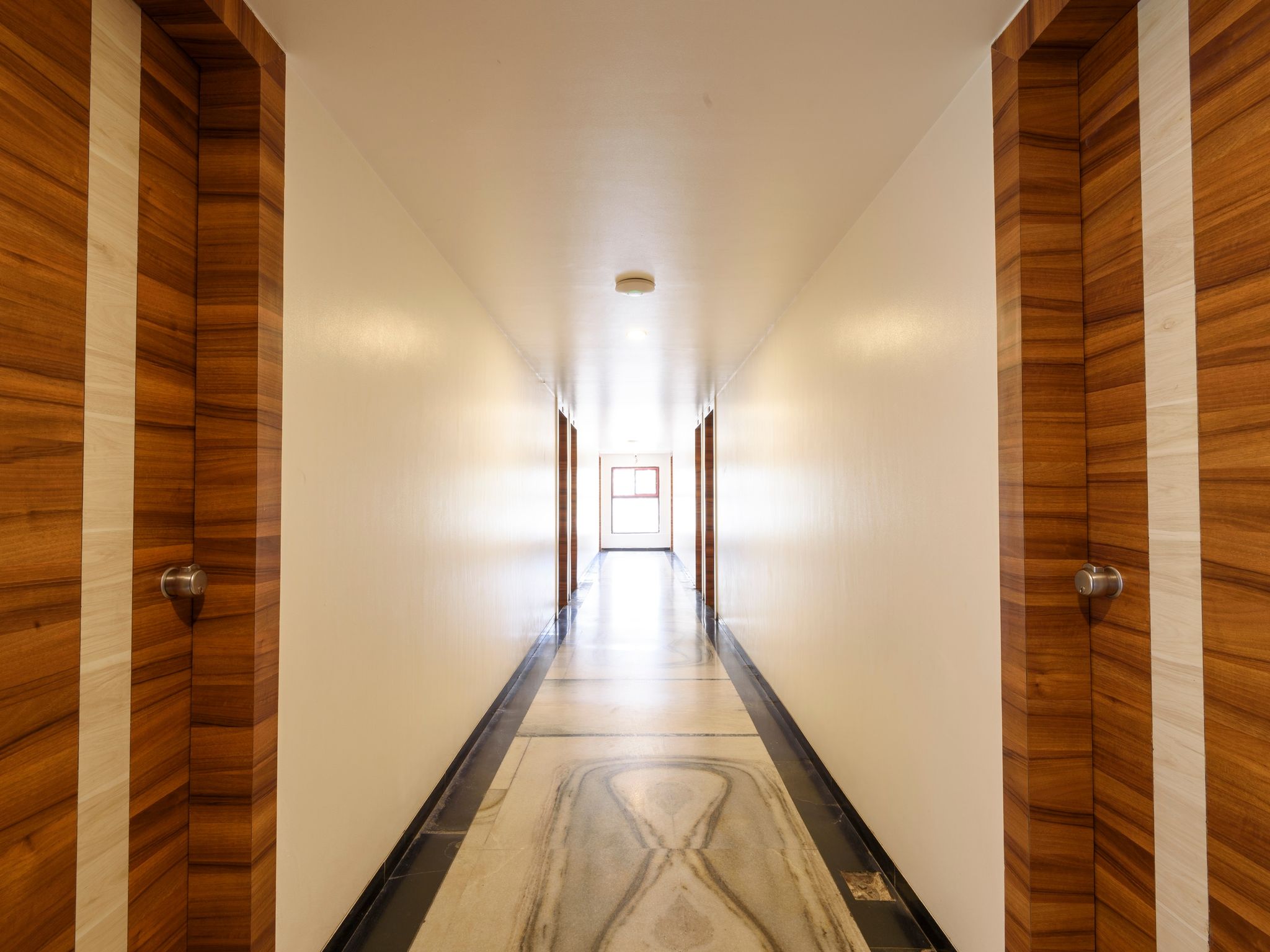 undefined Hotel Raj 4