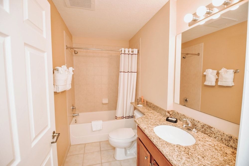 undefined WorldQuest Orlando Resort 8