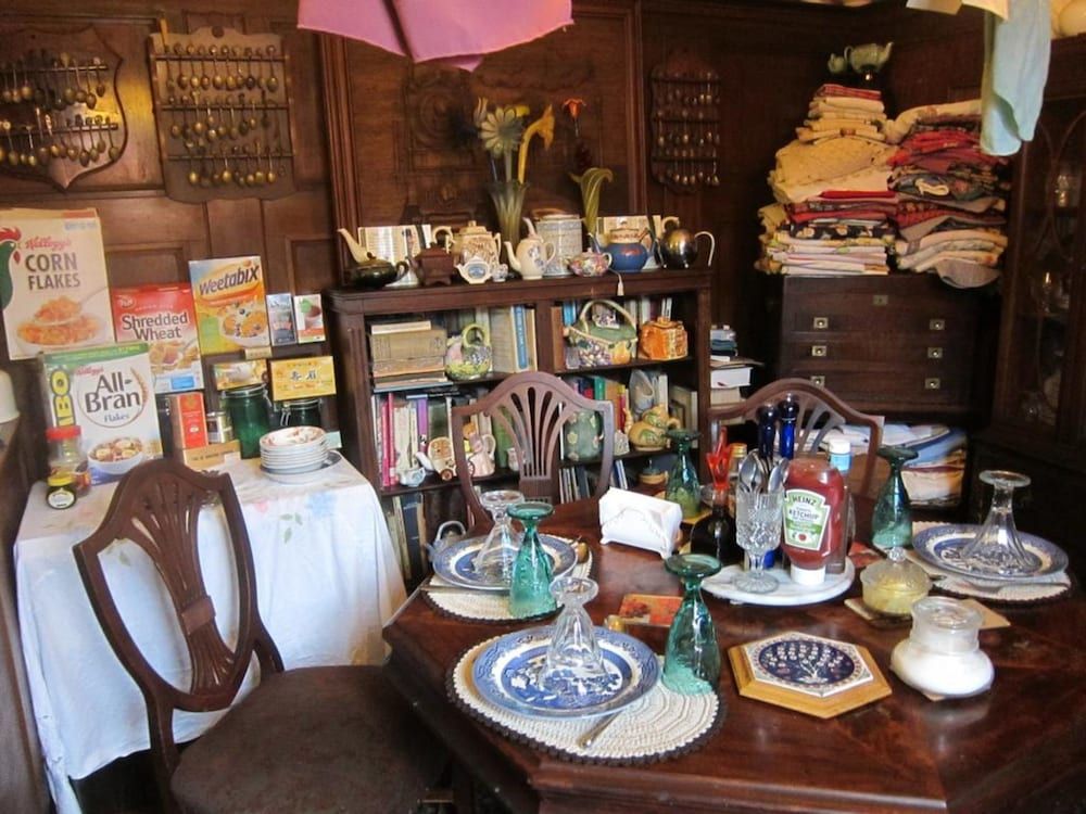 undefined Pimblett's Downtown Toronto B&B 2