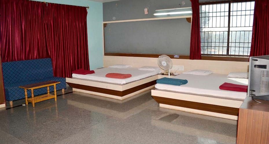 undefined Hotel Akshay International 10