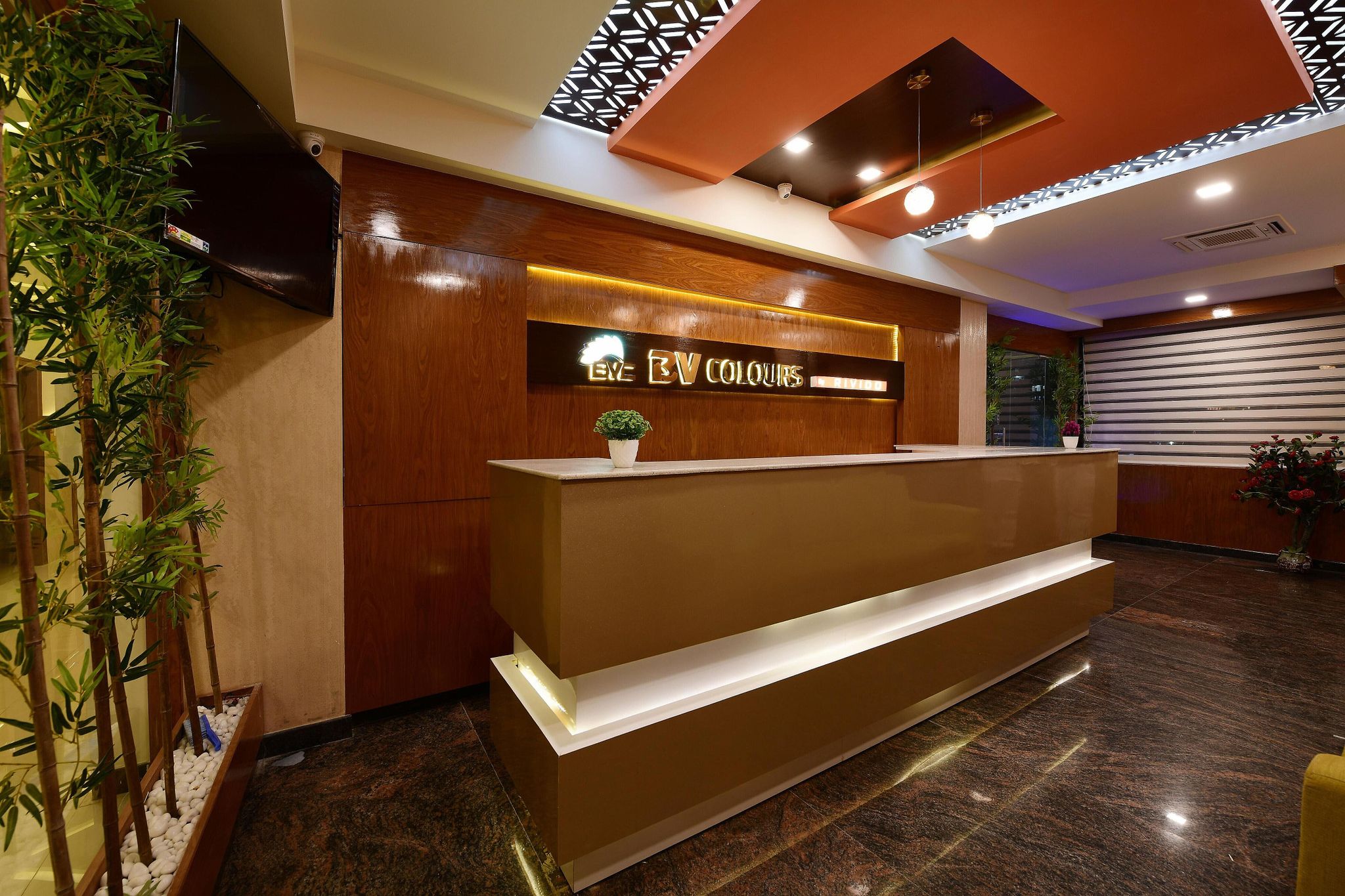 undefined Hotel B V Colours 3