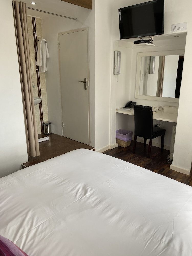 Tulbagh Cotswold Standard,  King or Twin Beds, Upper Floor