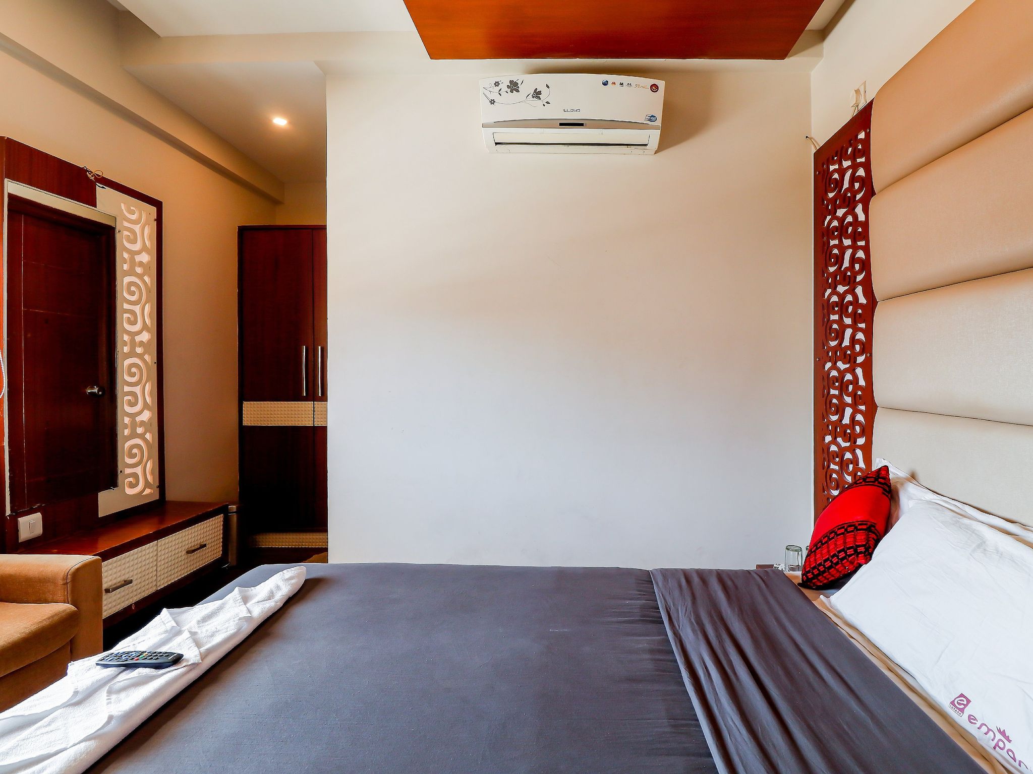 Empark Economy Double Room 9