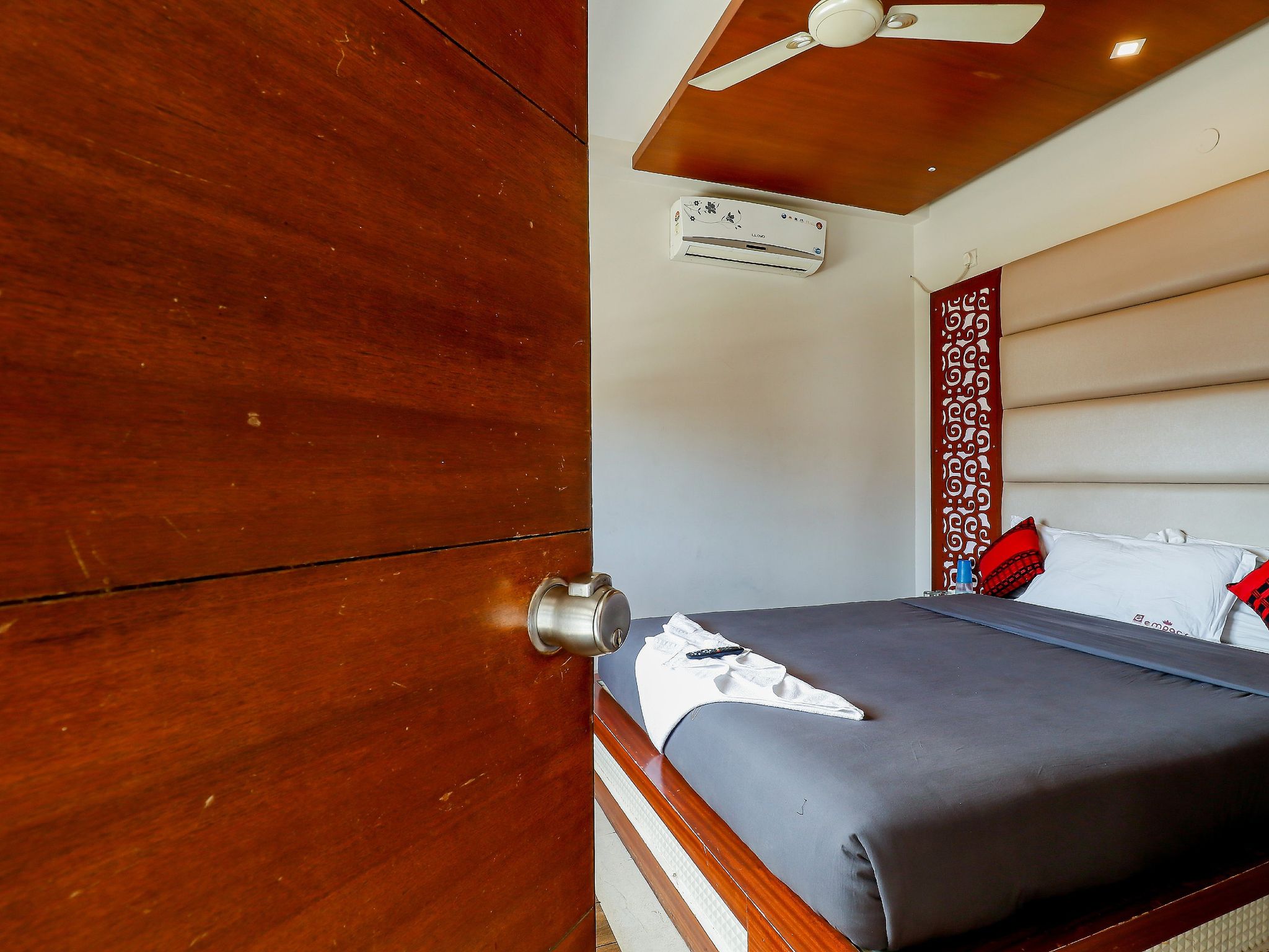 Empark Economy Double Room 11