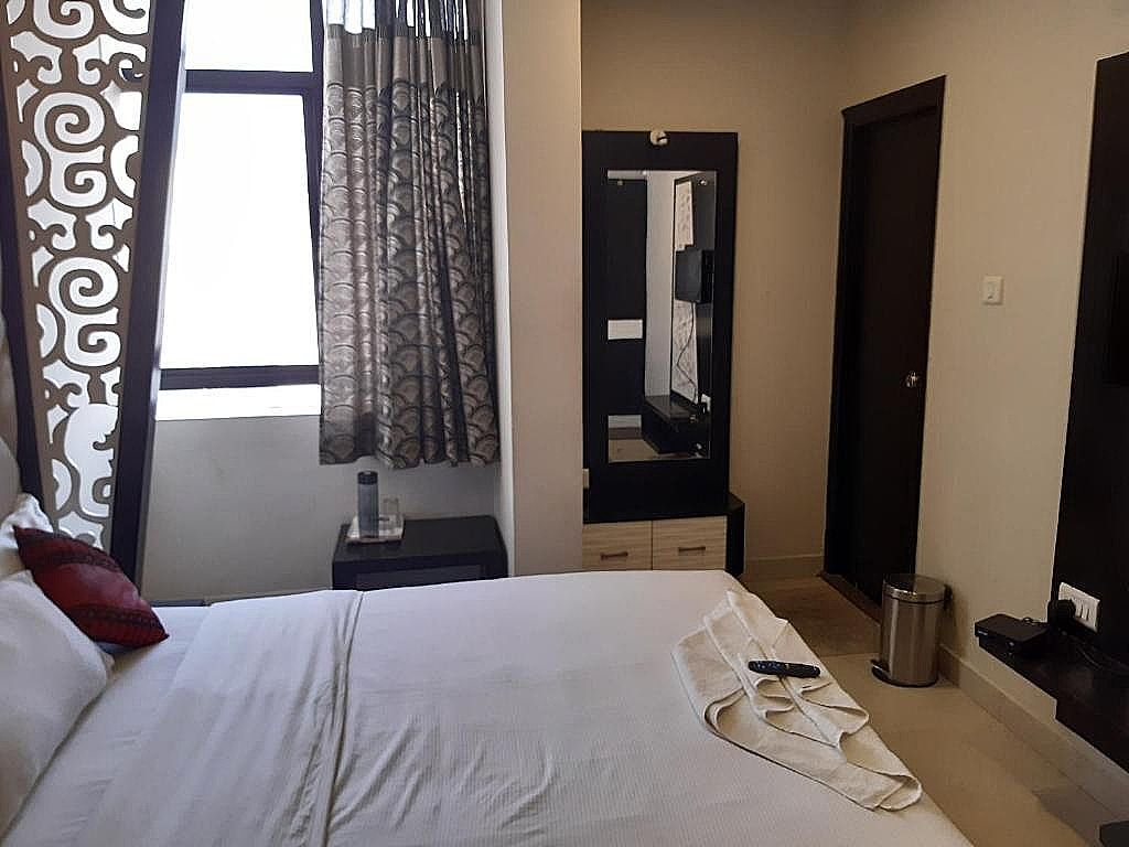 Empark Economy Double Room 8