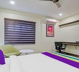 Deluxe Single Room