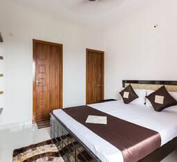 Superior One Bedroom Apartment