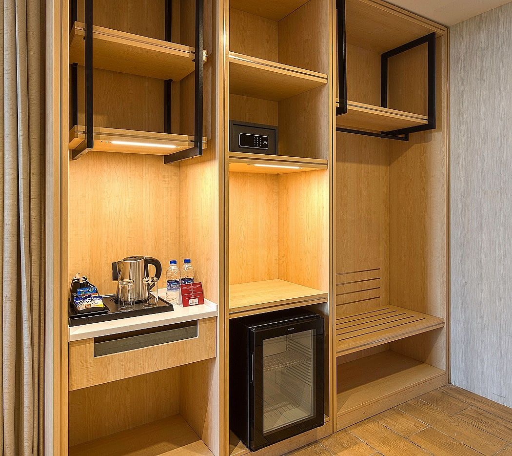 Le Foliage by TGI Executive Room