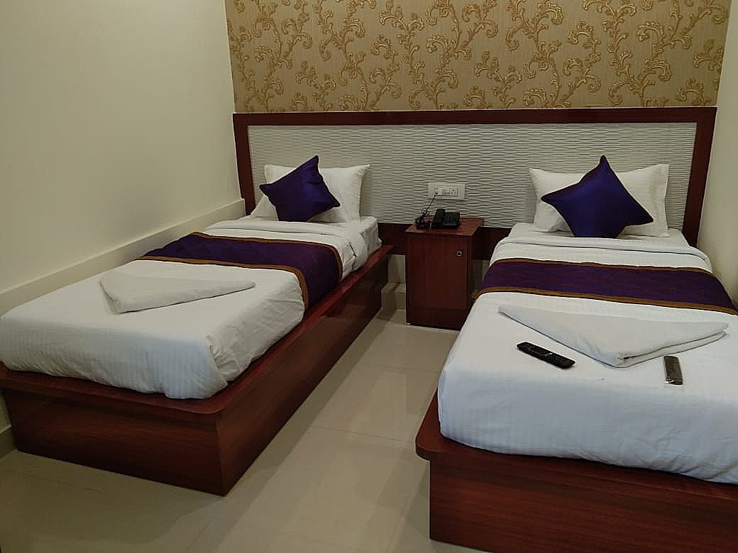 Hotel UR Comforts Deluxe Room 5
