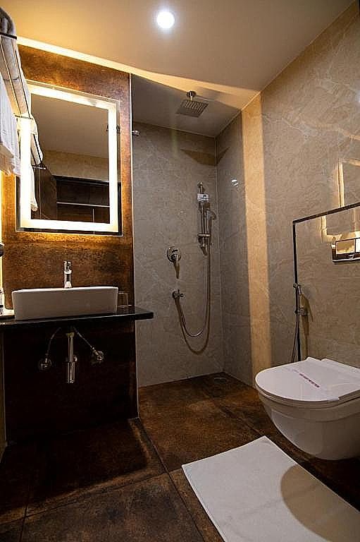 The Liverpool Marathahalli Deluxe Room 2