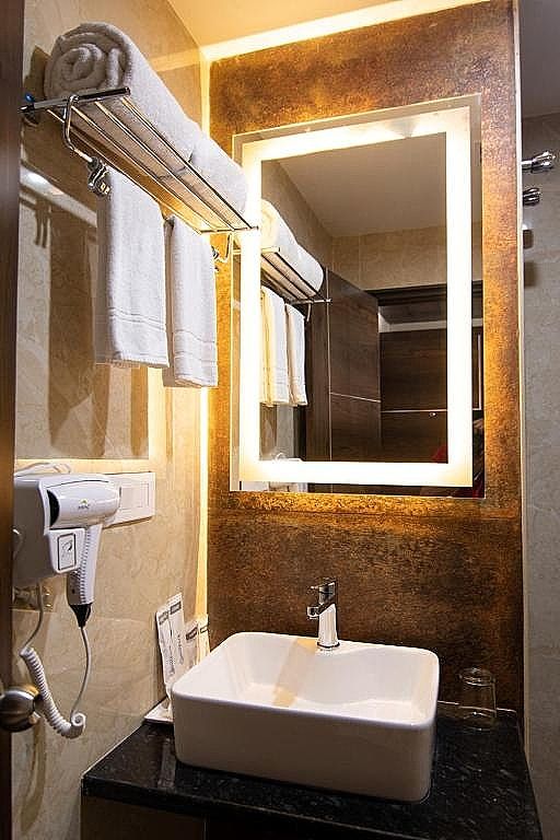 The Liverpool Marathahalli Deluxe Room 5