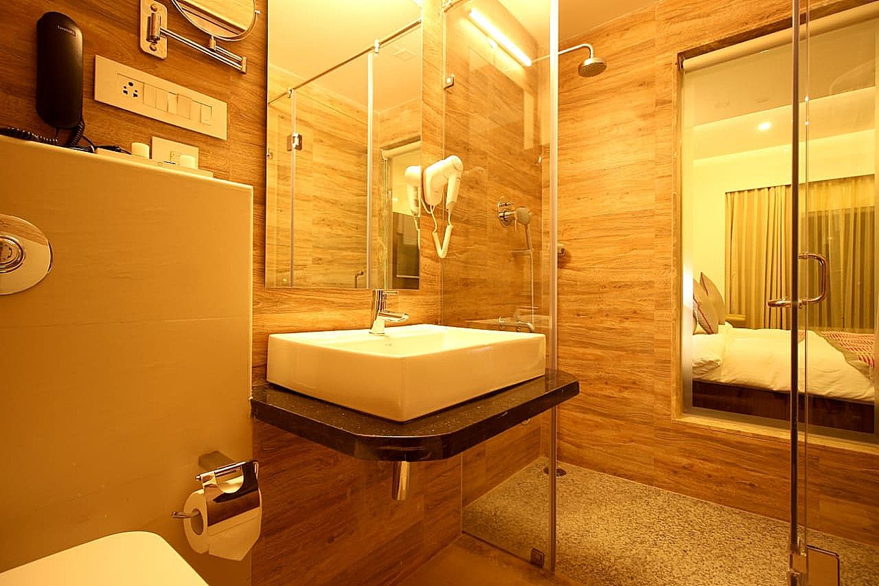 Hotel Palladium Suites Superior Twin Room 3