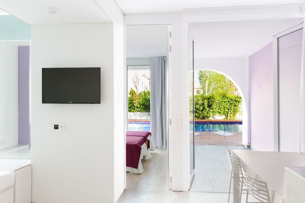 Ebano Hotel Apartments & Spa Premium Apartment, Private Pool (Swim Up) 4