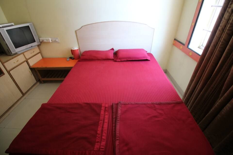 undefined Nisarga Hotel (KR Puram) 5