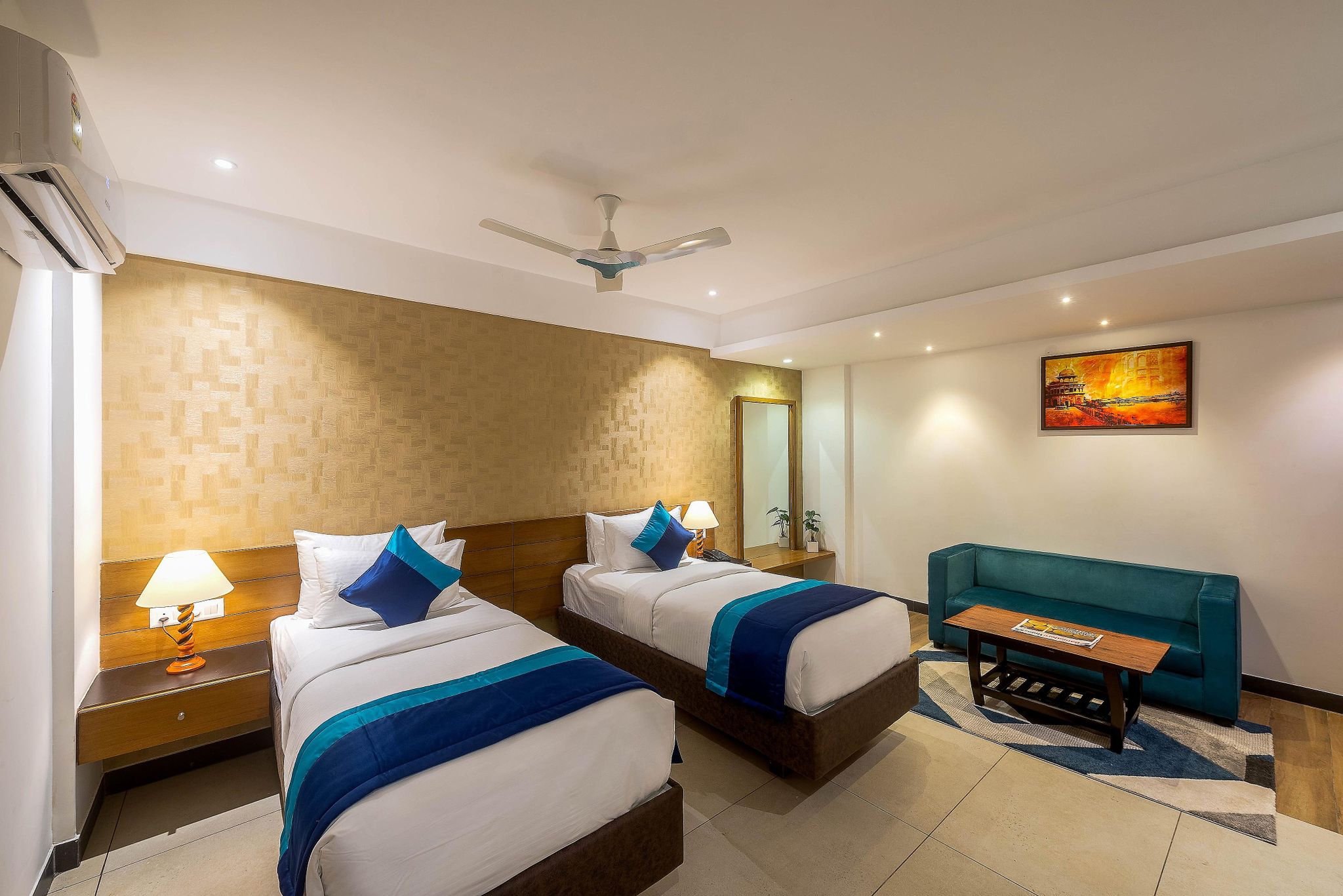 Royal Ace Boutique Hotel Executive Room 13