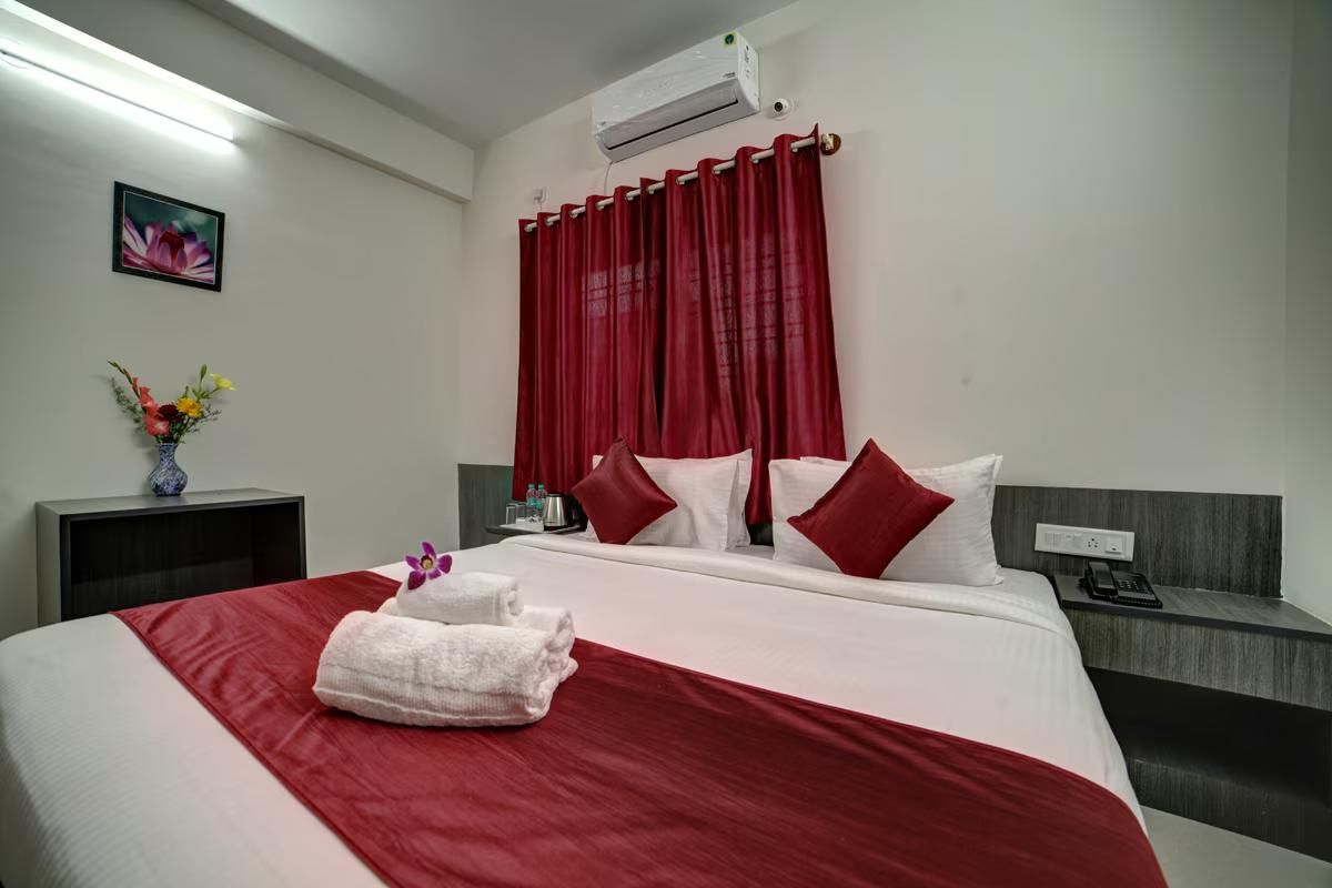 undefined SM Royal Suites Hotel Near Kempegowda International Airport Bangalore 5