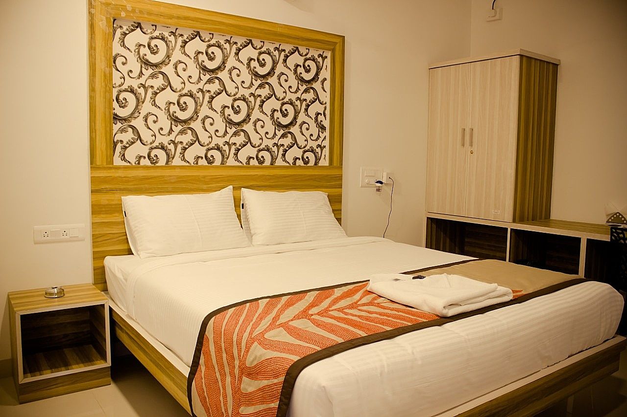 Hotel Dhruv Palace Deluxe 4