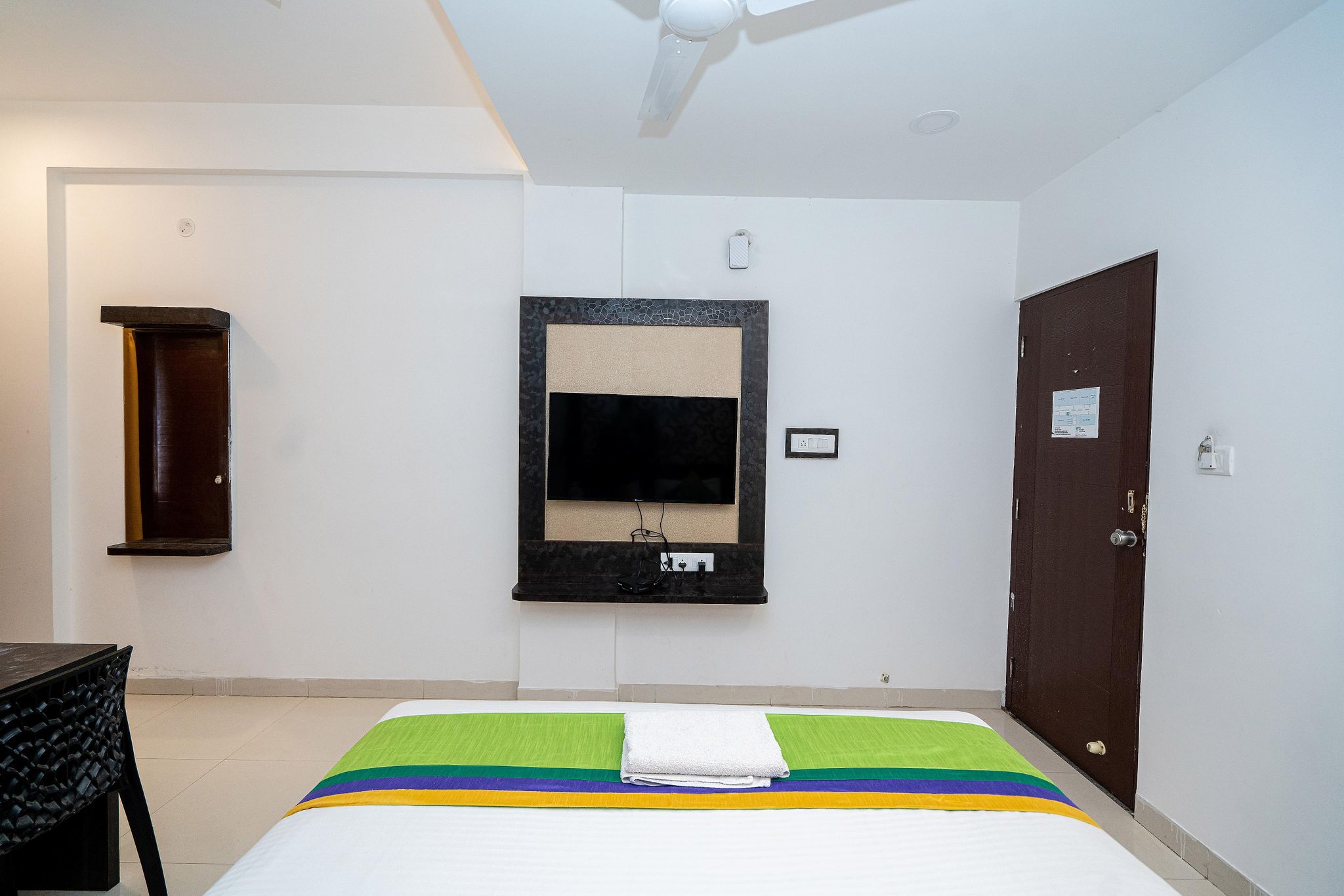 Hotel Dhruv Palace Deluxe 7