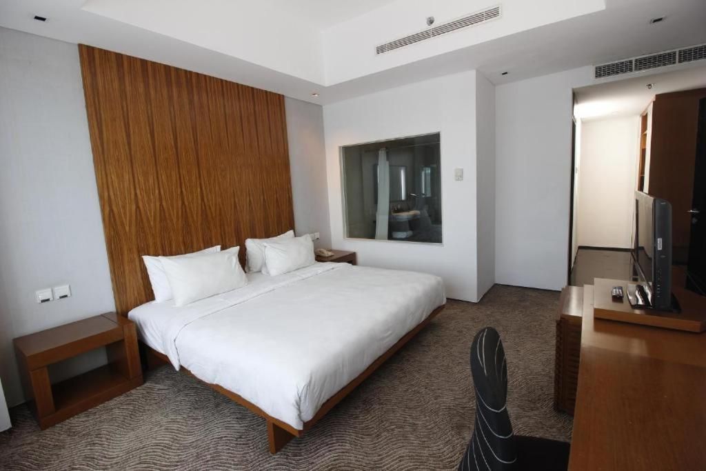 Executive King Room